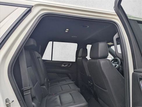 Used 2022 Chevrolet Tahoe LT w/ Luxury Package image 15