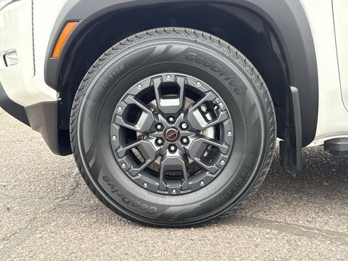 Used 2022 Nissan Frontier Pro-X w/ Pro-X Premium Package image 10