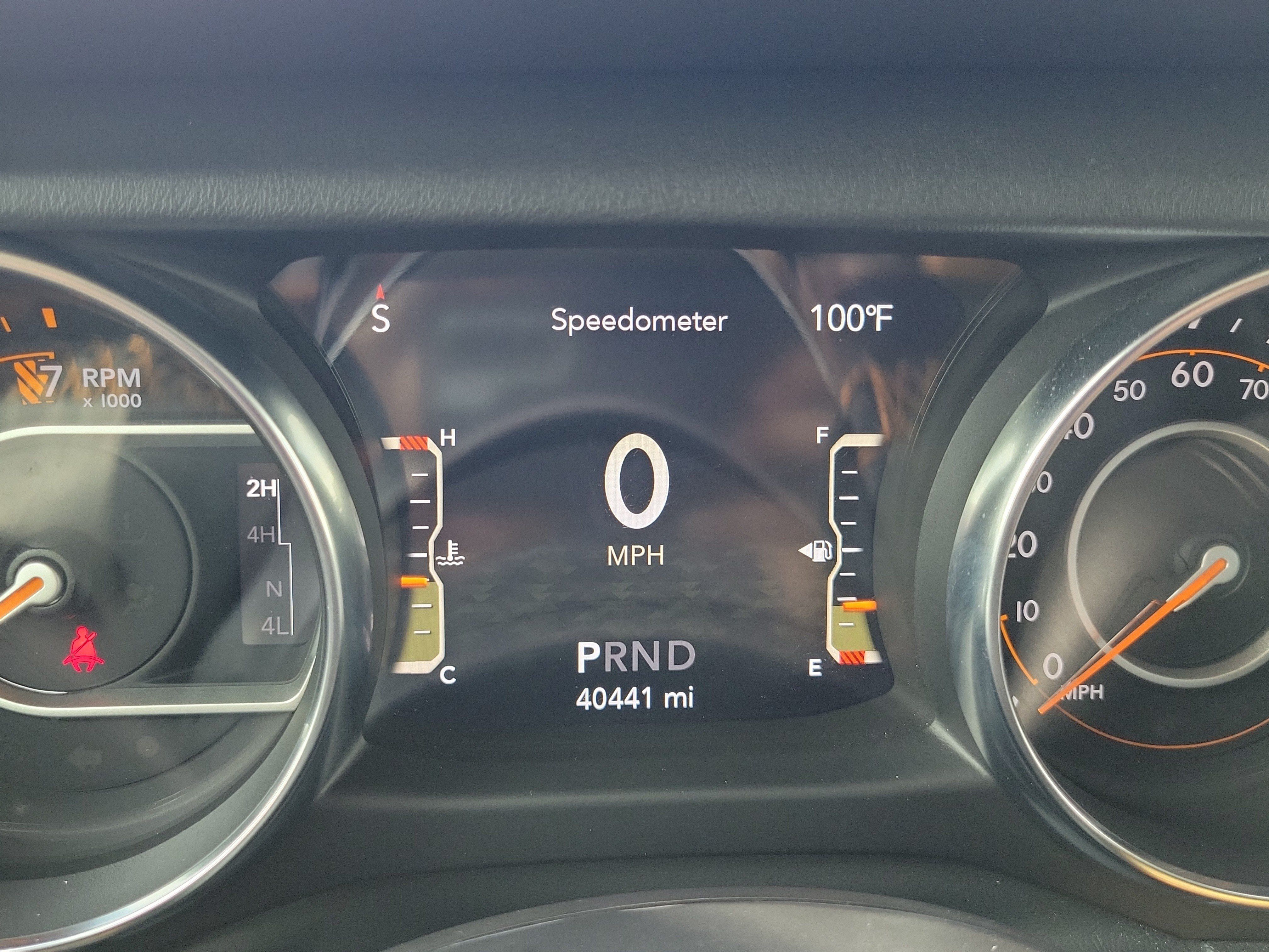 Used 2022 Jeep Gladiator Overland AWD/4WD image 23