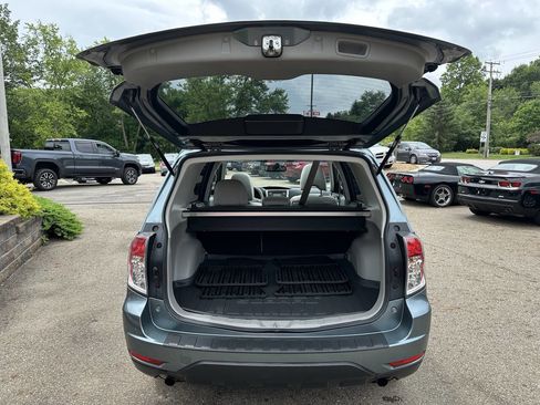 Used 2013 Subaru Forester 2.5X Premium w/ All-Weather Plus Pkg image 6