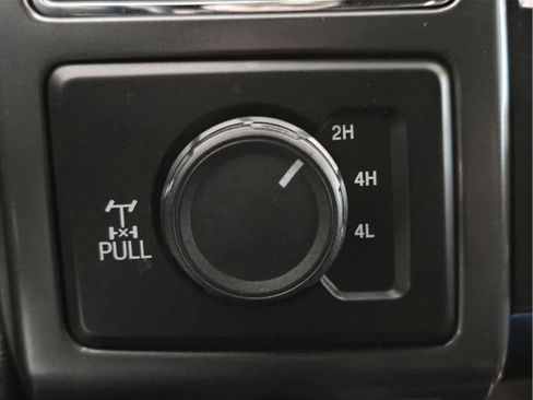 Used 2017 Ford F150 XLT w/ Equipment Group 302A Luxury AWD/4WD image 21