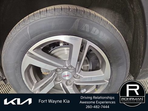 Used 2020 GMC Terrain SLT FWD image 11