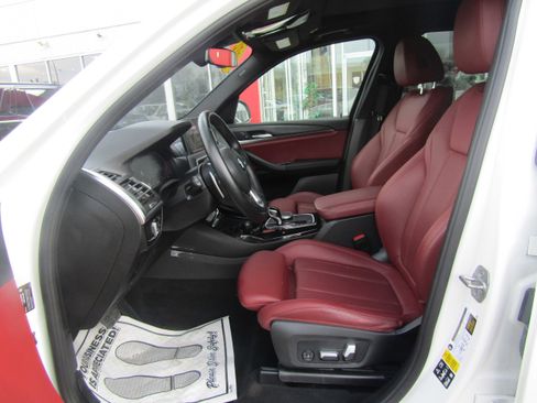 Used 2022 BMW X3 xDrive30i w/ Premium Package image 16