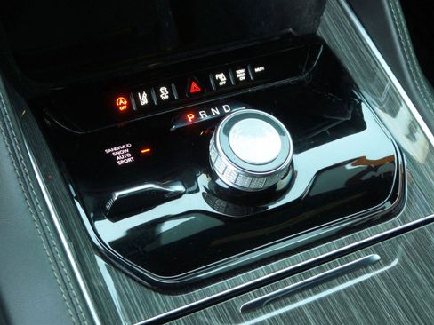 Used 2022 Jeep Wagoneer Series II image 15