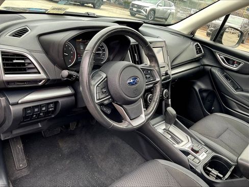 Used 2021 Subaru Forester Premium image 8