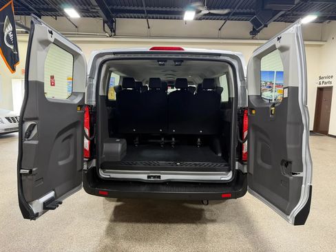 Used 2022 Ford Transit 350 XL RWD image 17