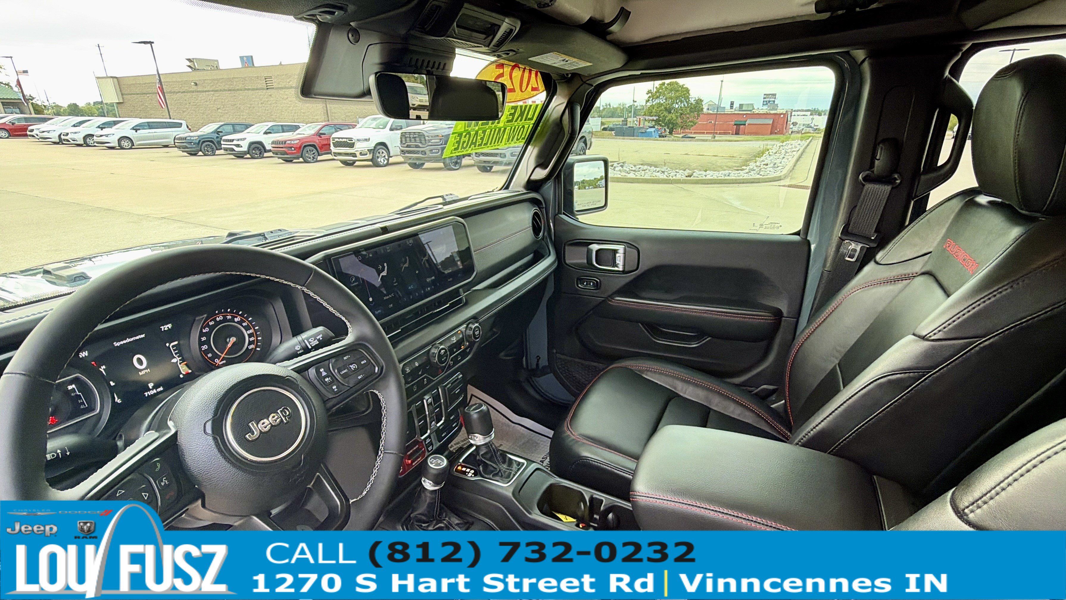 Used 2025 Jeep Gladiator Rubicon w/ Safety Group AWD/4WD image 12