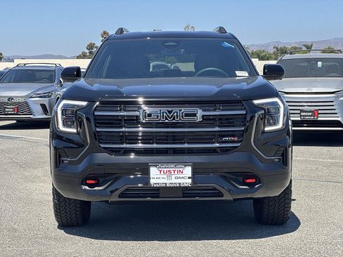New 2027 GMC Terrain AT4 w/ Technology Package II AWD/4WD image 2
