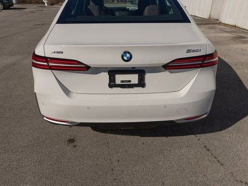 New 2025 BMW 530i xDrive 530i xDrive image 8