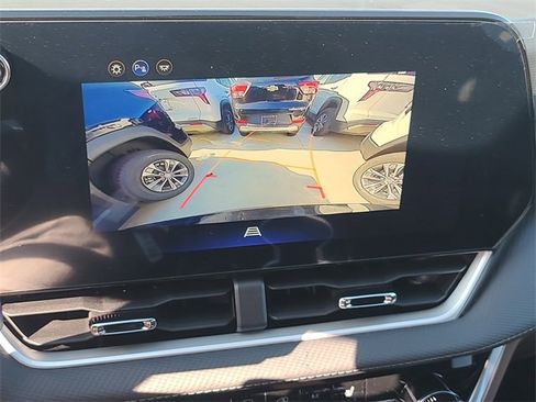 New 2026 Chevrolet Equinox LT image 26