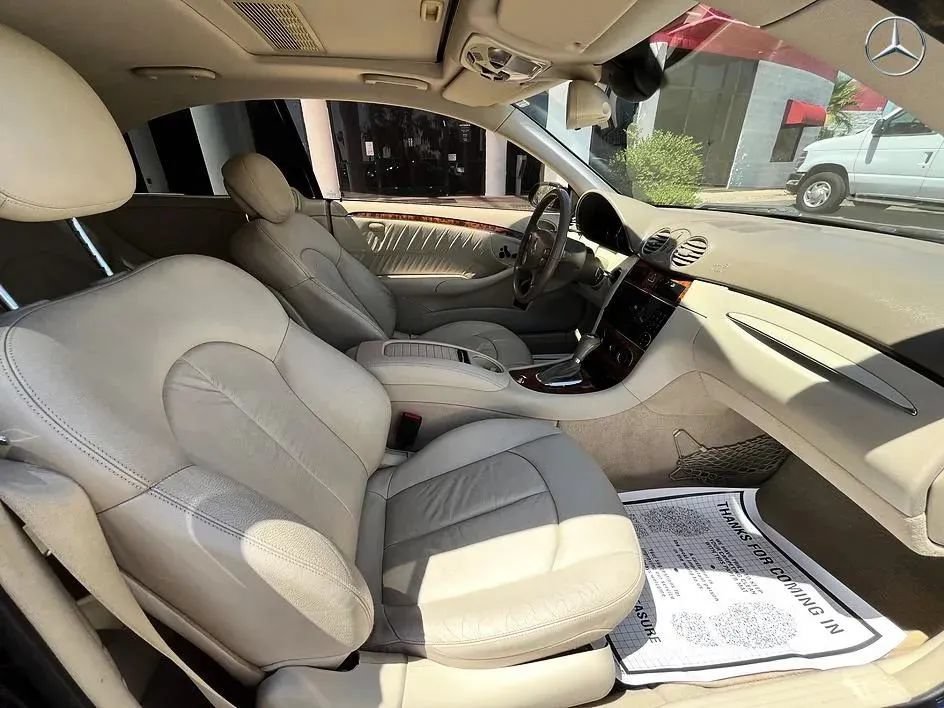 Used 2006 Mercedes-Benz CLK 350 Coupe image 9