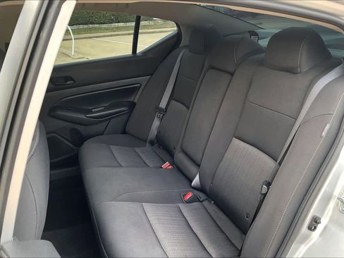 Used 2023 Nissan Altima 2.5 S image 16