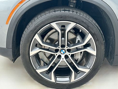 Used 2024 BMW X5 sDrive40i w/ Parking Assistance Package image 37