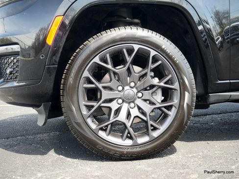 Used 2025 Jeep Grand Cherokee L Summit image 20