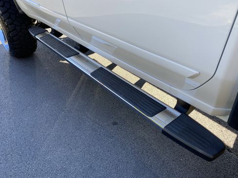 Used 2024 Chevrolet Silverado 2500 High Country w/ High Country Premium Package image 47