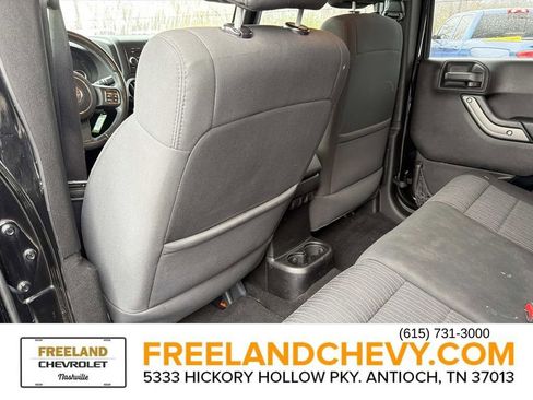 Used 2012 Jeep Wrangler Unlimited Sport image 17