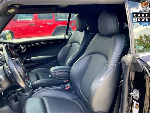 Used 2019 MINI Cooper S w/ Signature Upholstery Package FWD image 23