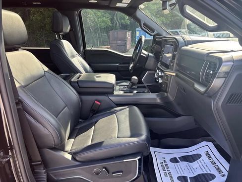 Used 2024 Ford F150 Lariat w/ Equipment Group 502A High AWD/4WD image 12