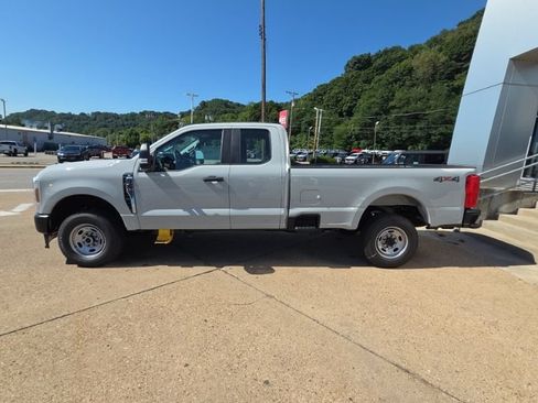New 2026 Ford F350 XL AWD/4WD image 4