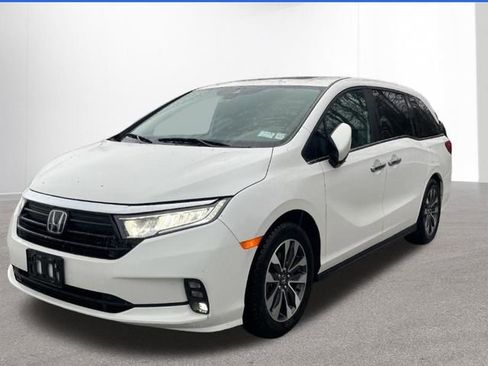 Used 2024 Honda Odyssey EX-L image 1