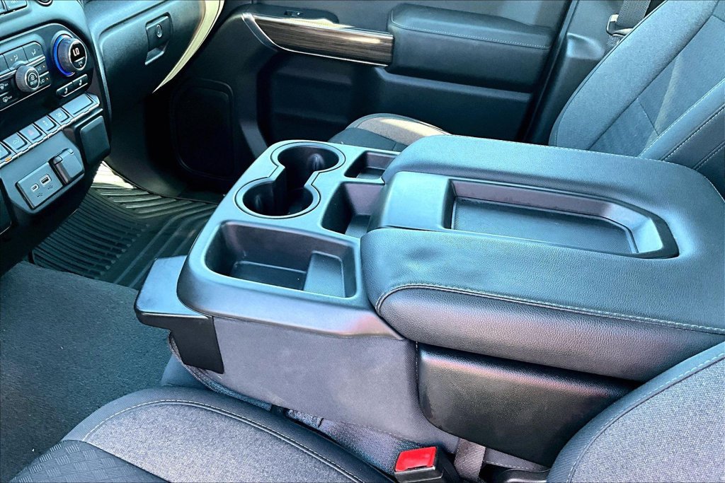 Used 2021 Chevrolet Silverado 1500 RST AWD/4WD image 16