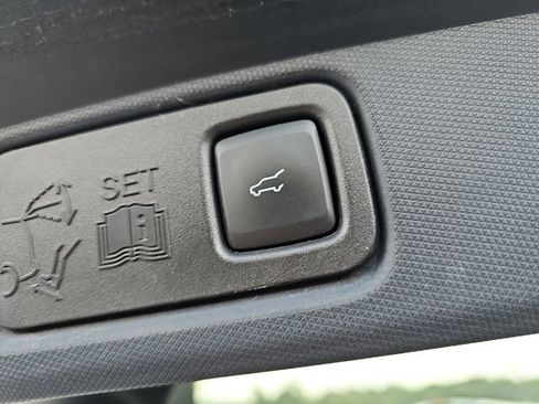 Used 2022 Ford Mustang Mach-E Premium RWD image 14