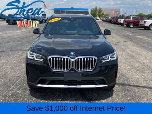Used 2024 BMW X3 xDrive30i AWD/4WD image 2
