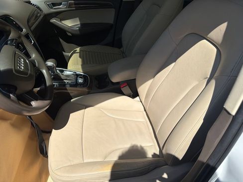 Used 2016 Audi Q5 2.0T Premium Plus w/ Technology Package AWD/4WD image 10
