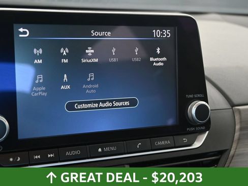 Used 2025 Nissan Altima 2.5 SV FWD image 25