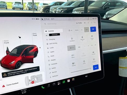 Used 2020 Tesla Model Y Long Range AWD/4WD image 32