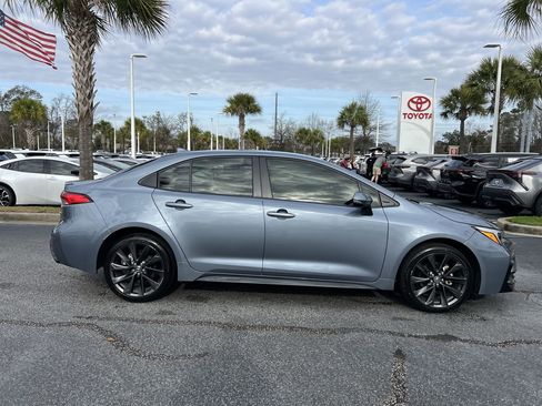 Used 2024 Toyota Corolla SE image 11