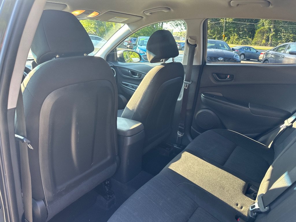 Used 2022 Hyundai Kona SEL FWD image 16