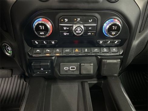 Certified 2020 GMC Sierra 1500 Denali w/ Denali Ultimate Package image 18