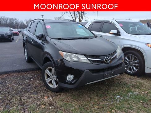 Used 2014 Toyota RAV4 XLE image 3