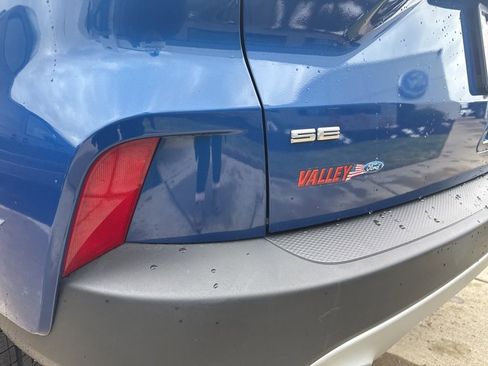 Certified 2022 Ford Escape SE w/ Convenience Package image 16