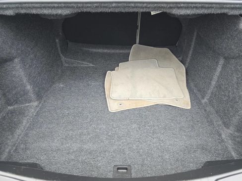 Used 2017 Chevrolet Impala LS image 22