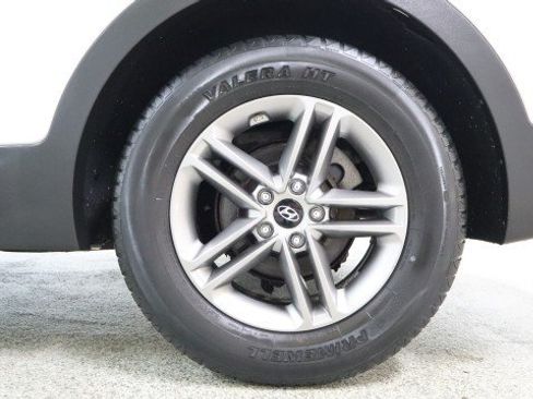 Used 2018 Hyundai Santa Fe Sport AWD/4WD image 21