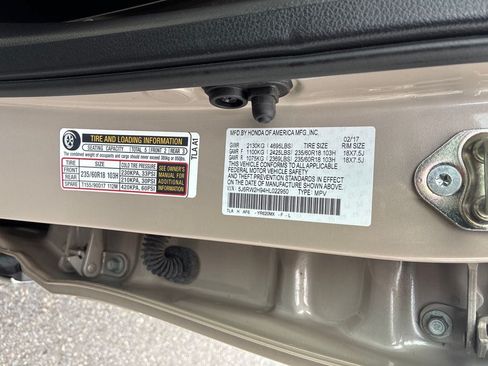 Used 2017 Honda CR-V Touring image 32