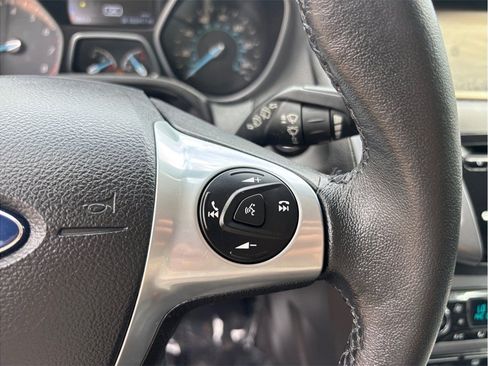 Used 2014 Ford Focus Titanium FWD image 21