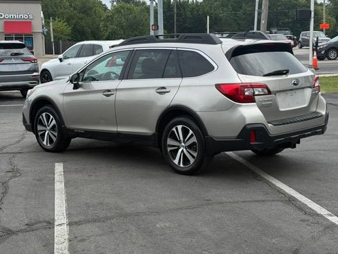 Used 2019 Subaru Outback 2.5i Limited w/ Protection Package #1 AWD/4WD image 10