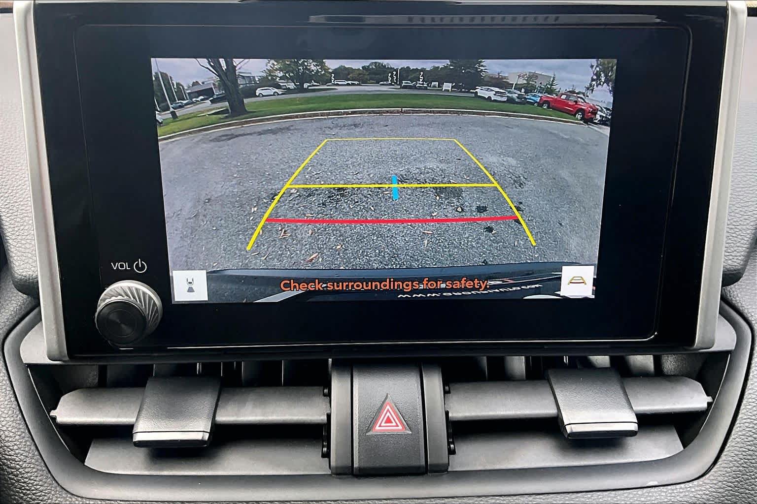 Used 2025 Toyota RAV4 LE AWD/4WD image 26
