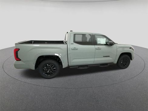 New 2026 Toyota Tundra SR5 image 10
