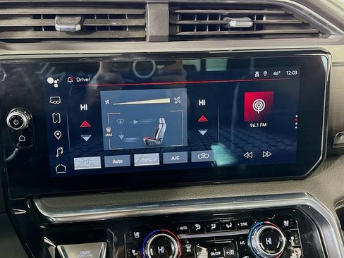 Used 2024 GMC Sierra 1500 Denali w/ Denali Reserve Package image 42