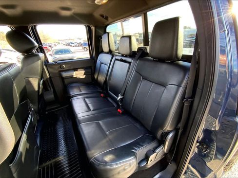 Used 2016 Ford F250 Lariat w/ Chrome Package image 20