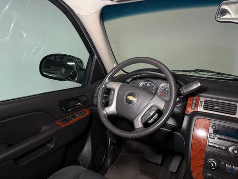 Used 2012 Chevrolet Avalanche LS w/ All-Star Edition RWD image 17