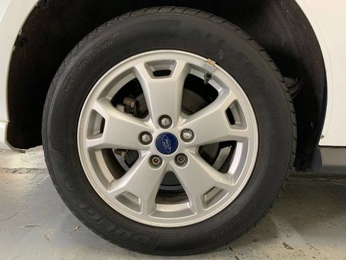 Used 2015 Ford Transit Connect XLT image 20