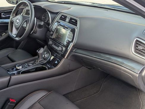 Used 2021 Nissan Maxima SR w/ Sport Mat Group image 31