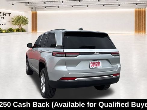 New 2025 Jeep Grand Cherokee Laredo X w/ Luxury Tech Group I RWD image 10