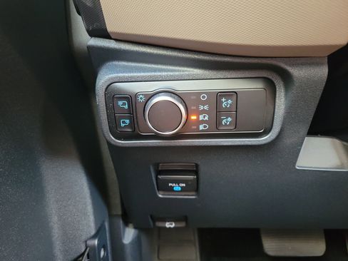 Used 2024 Ford Bronco Wildtrak AWD/4WD image 21