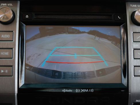 Used 2016 Toyota Tundra SR5 w/ SR5 Upgrade Package RWD image 36